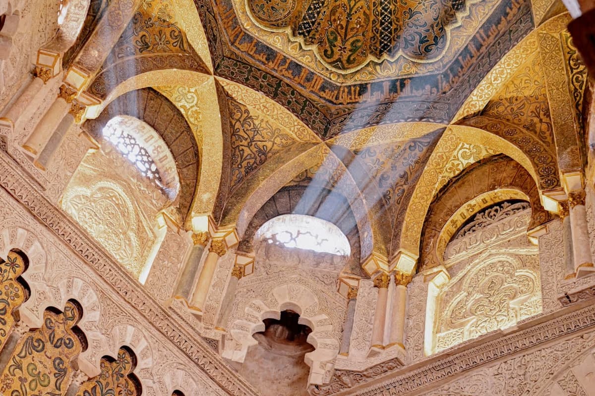 Raising Children with Islamic Identity in a Secular City